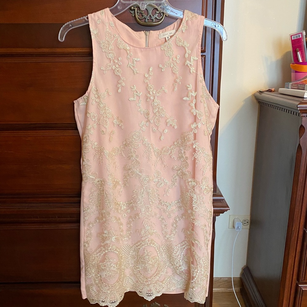 Gold detailed Shift Dress